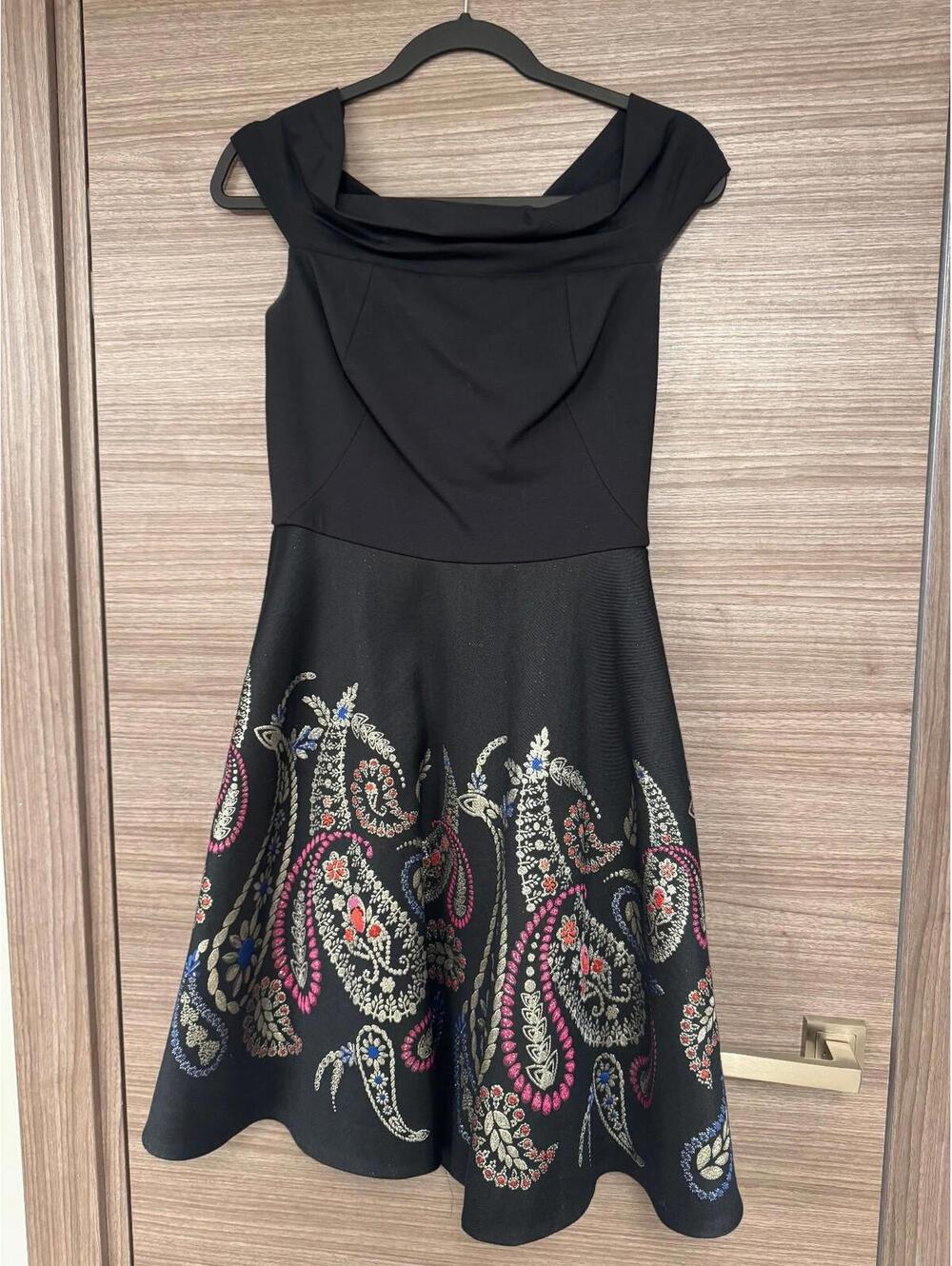 Ted Baker ADZE Bardot Metallic Skater Dress Black Paisley Size 2 Off Shoulder